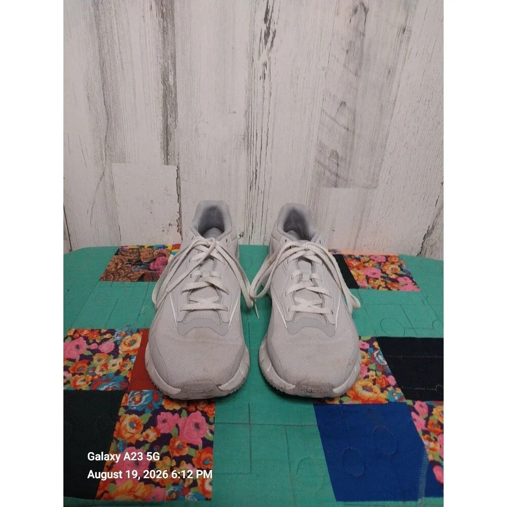 100033396 WOMENS REEBOK ZIG DYNAMICA 4 Size 10 Gray